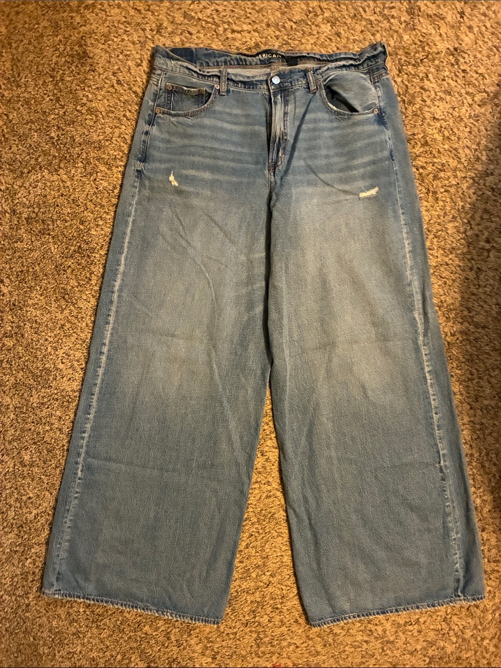 American Eagle super high rise ultra wide leg Jeans -size 14 long